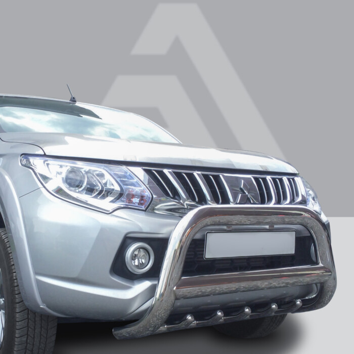 Pickup Attitude Pare Buffle Mitsubishi L200 M4 Avec Griffes En Inox. Pare Buffle Mitsubishi L200 M4 Avec Griffes En Inox.