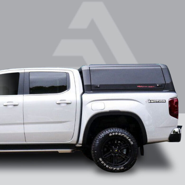 Pickup Attitude Hardtop Rhinoman Amarok 2023+ Blanc Profil Fermé. Hardtop Rhinoman Amarok 2023+ Blanc Profil Fermé.