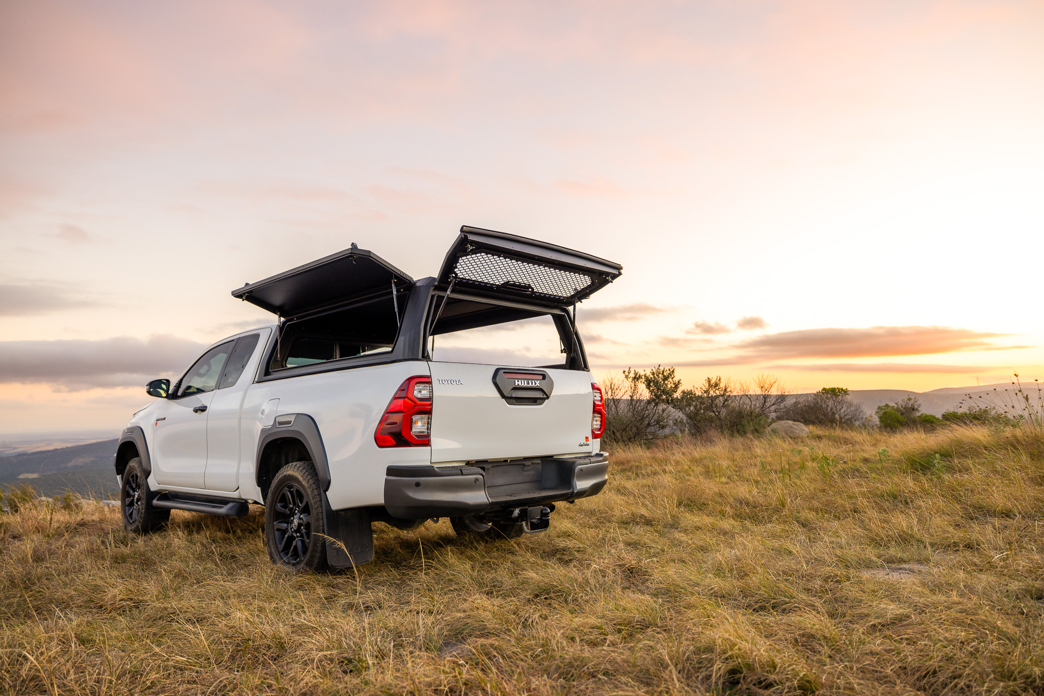 Hilux Xpedition - Jaune - Pickup Attitude Pickup Attitude Hilux Xpedition - Jaune