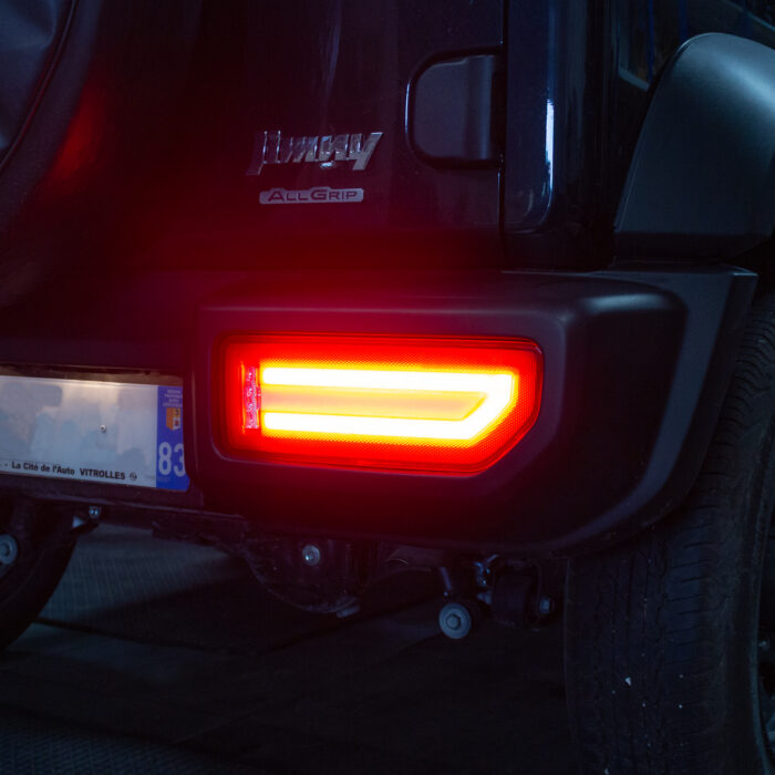 Pickup Attitude Feux Arrières Droit Monter (jp-jmlt35-red) Feux Arrières Droit Monter (jp-jmlt35-red)