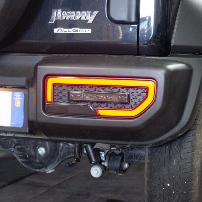 Pickup Attitude Feux Arriere Stop Eteint Jimny (jp-jmlt36-grey). Feux Arriere Stop Eteint Jimny (jp-jmlt36-grey).