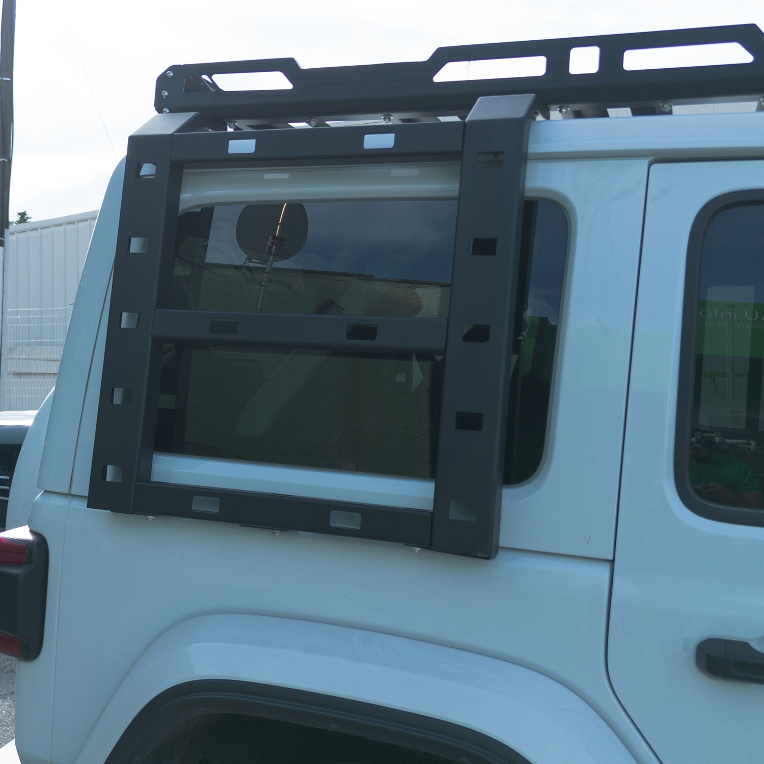 Galerie De Toit (jp-ac120jl) Echelle Coté - Pickup Attitude Pickup Attitude Galerie De Toit (jp-ac120jl) Echelle Coté Galerie De Toit (jp-ac120jl) Echelle Coté