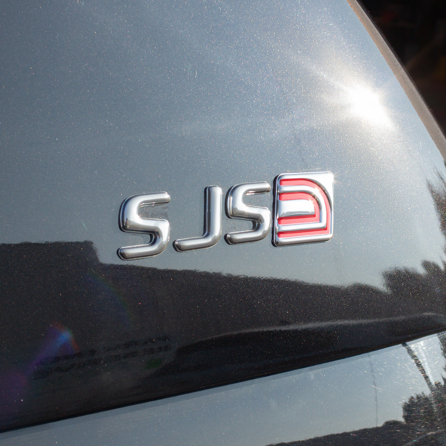 Hard Top Non Vitré Trois Quart (f3-ht2nvc) Logo Sjs. Hard Top Non Vitré Trois Quart (f3-ht2nvc) Logo Sjs.